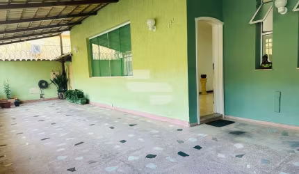 Casa com 3 quartos à venda na Miraí, 1, Santo André, Belo Horizonte por R$ 790.000