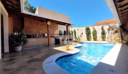 Casa com 4 quartos à venda na Rua Agílio Cruz de Souza, 1, Serrano, Belo Horizonte por R$ 1.499.000