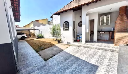 Casa com 3 quartos à venda na Avenida Riacho das Pedras, 1, Jardim Riacho das Pedras, Contagem por R$ 1.385.000