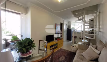 Cobertura com 2 quartos à venda na Avenida Alterosa, 1, Parque Turistas, Contagem por R$ 369.900