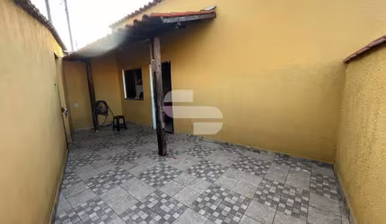 Casa com 2 quartos à venda na José Pereira, 137, Dom Bosco, Belo Horizonte por R$ 240.000