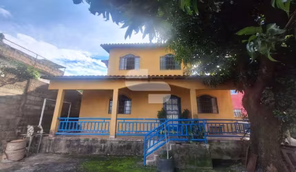 Casa com 3 quartos à venda na Rua Chopotó, 1, Pindorama, Belo Horizonte por R$ 425.000
