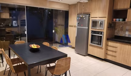 CASA 3 DORMITÓRIOS - COND RIO DA PRATA