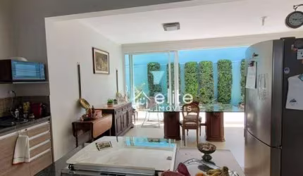 Casa com 3 dormitórios à venda, 189 m² por R$ 1.980.000,00 - Vila Santista - Atibaia/SP
