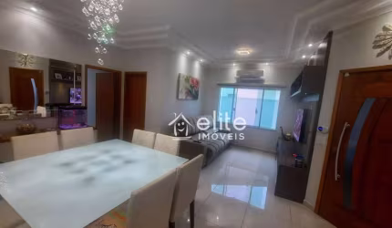 Linda Casa com 3 dormitórios à venda, 200 m² por R$ 1.150.000 - Morumbi - Atibaia/SP
