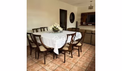 Casa com 4 dormitórios à venda, 291 m² por R$ 900.000,00 - Alvinópolis - Atibaia/SP
