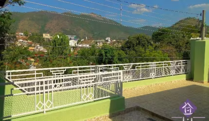 Casa com 3 suites para alugar por R$ 4.700 - Jardim Paulista - Atibaia/SP