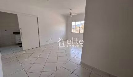Apartamento com 2 dormitórios para alugar, 73 m² por R$ 2.500,00 - Vila Petrópolis - Atibaia/SP
