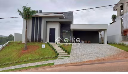 Casa com 3 dormitórios à venda, 240 m² por R$ 1.690.000,00 - Condomínio Shambala III - Atibaia/SP
