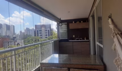 Lindo apartamento à venda no Condomínio Fine Panamby.