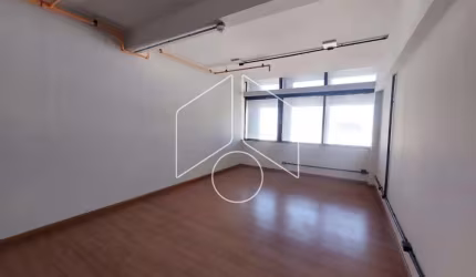 Comercial Sala em Condomínio em Marília