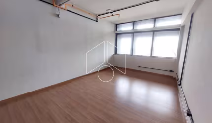 Comercial Sala em Condomínio em Marília