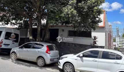 Casa próximo ao Teatro Municipal para venda