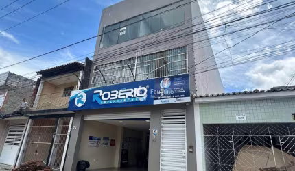 Alugo: Kitnet no Centro