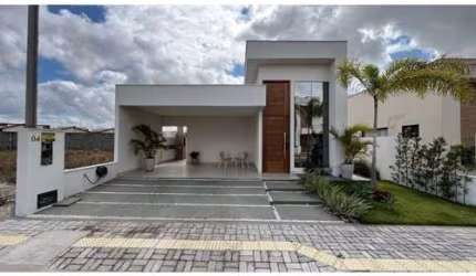 Casa para Venda em Parnamirim / RN no bairro Rosa dos Ventos