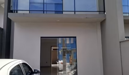 excelente geminado com uma suite e dois dormitorio proximo a varios comercio no boa vista