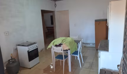 Excelente casa, saída para Delfinópolis