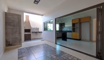 Casa com 3 Quartos e 2 banheiro à Venda, 135m²Cubatão, São Paulo