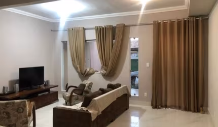 Casa com 3 Quartos e 2 banheiro à Venda, 134m²Jardim Mitsutani - São Paulo