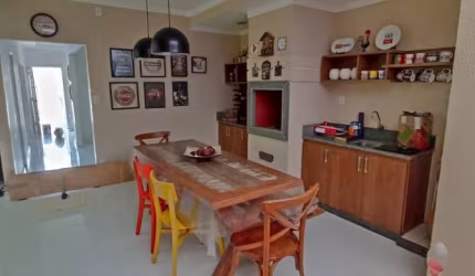 Casa com 3 Quartos e 2 banheiro à Venda, 132m²Cajamar, São Paulo