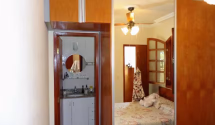 Vila Fiori - Sorocaba - Casa com 105m2 sendo 3 Quartos com 1 suite, 2 Vagas