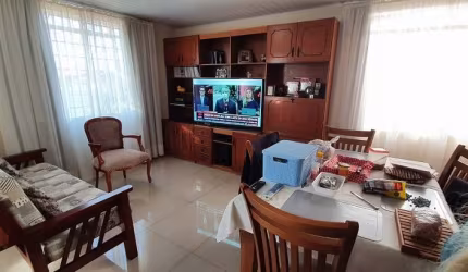 Otima casa com 3 quarto sendo 1 suite, 1 vaga - Parque Santana - Mogi das Cruze