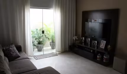 Casa com 120m², 3 quarto sendo 1 suite, 2 vagas - Vila Alpina - São Paulo