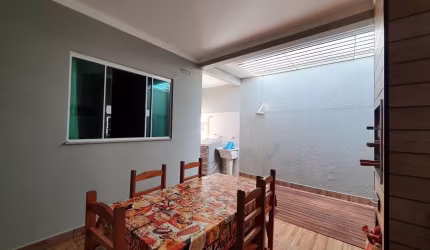Casas com 4 Quartos e 2 banheiros à Venda em Mogi Moderno