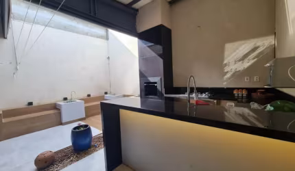 Casas com 3 Quartos e 2 banheiros à Venda em Residencial Furlan