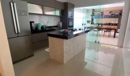 Casas com 3 Quartos e 3 banheiros à Venda em Nova Cerejeiras