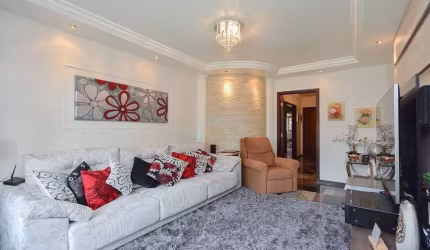 Casas com 3 Quartos e 2 banheiros à Venda em Vila Pedroso