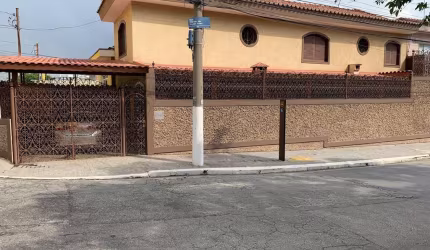 Casa para Venda em São Paulo, Vila dos Remédios, 2 dormitórios, 2 suítes, 2 banheiros, 2 vagas