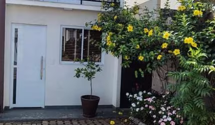Casa de condomínio 2 dormitórios 2 vagas em Suzano