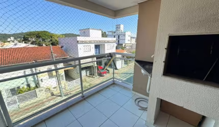 Apartamento no bairro dos Municípios em Balneário Camboriú