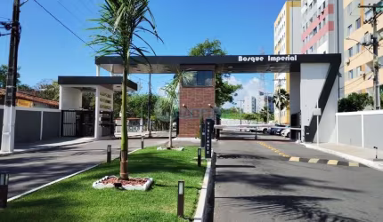 Apartamento com 3/4 no Bosque Imperial