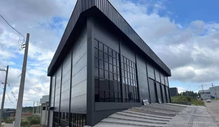 Pavilhão / Depósito Jardim das Hortências Caxias do Sul
