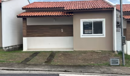 U- Casa Cond Fechado Aracagy