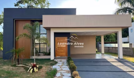Casa com 3 dormitórios à venda, 167 m² por R$ 990.000,00 - Ubatiba - Maricá/RJ