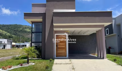 Casa com 3 dormitórios à venda, 117 m² por R$ 590.000,00 - São José do Imbassaí - Maricá/RJ