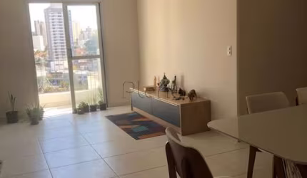 Apartamento à venda com 3 quartos no Cambuí, Campinas.