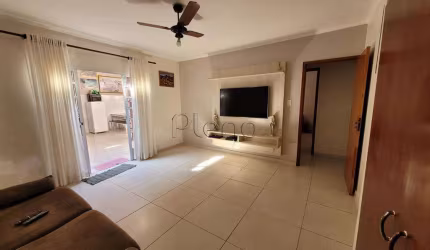 Casa à venda em Campinas, Jardim Roseira, com 3 quartos, com 120 m²