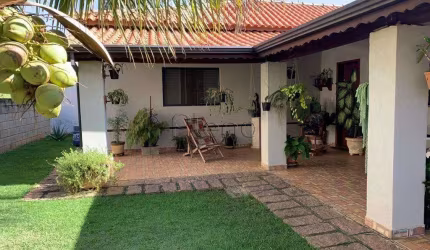 Casa à venda em Indaiatuba, Colinas de Indaiatuba, com 2 quartos, com 245.41 m²