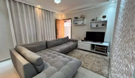 Casa à venda em Paulínia, Santa Cecília, com 3 quartos, com 266 m²