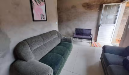 Sobrado à venda em Campinas, Parque Jambeiro, com 3 suítes, com 80 m²