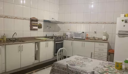 Sobrado com 2 quartos à venda no Jardim Chapadão em Campinas