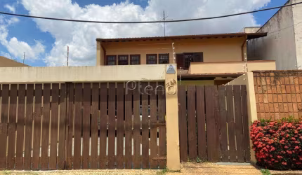 Sobrado à venda em Campinas, Jardim Paraíso, com 4 quartos, com 284 m²