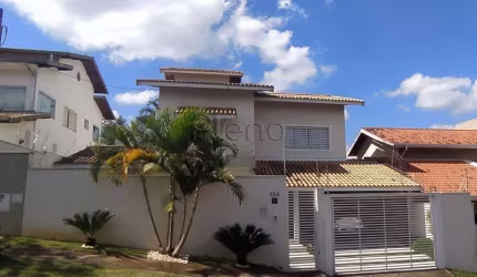 Casa à venda em Campinas, Parque das Universidades, com 3 suítes, com 322 m²