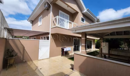 Sobrado à venda em Valinhos, Jardim Recanto, com 3 suítes, com 340 m²