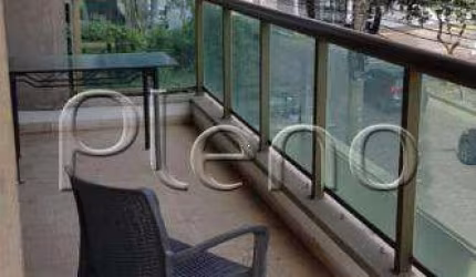 Apartamento à venda com 4 suítes no Cambuí, Campinas.