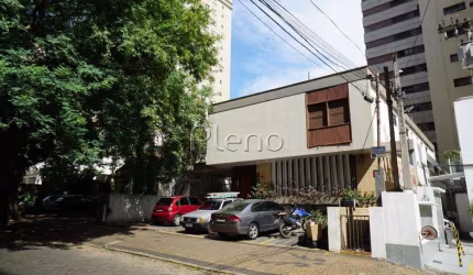 Sobrado à venda em Campinas, Cambuí, com 4 suítes, com 400.23 m²